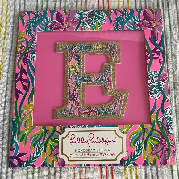 Lilly Pulitzer E Monogram Sticker Tropical Coastal Preppy Party All the Tide NWT - Picture 3 of 4